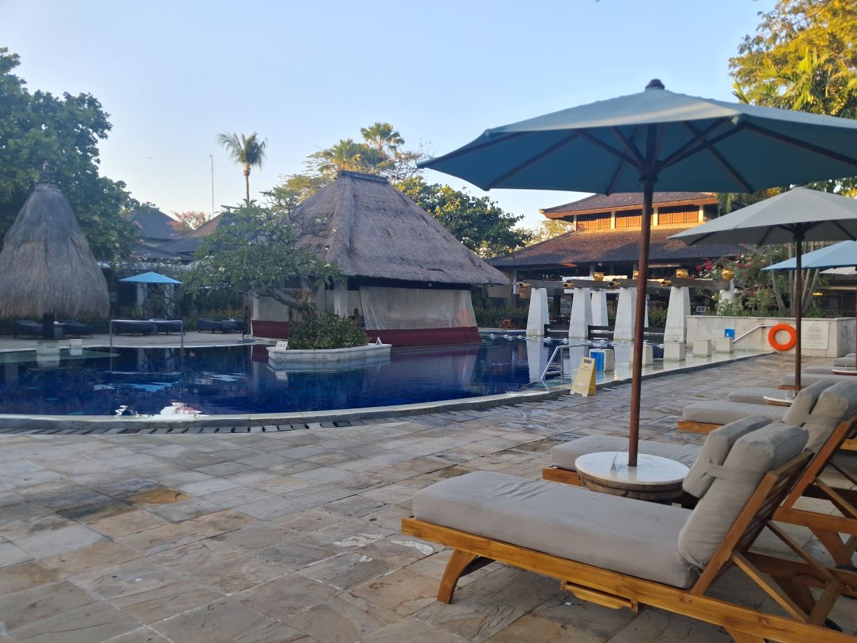 拉玛海滩度假村别墅酒店-旅行者