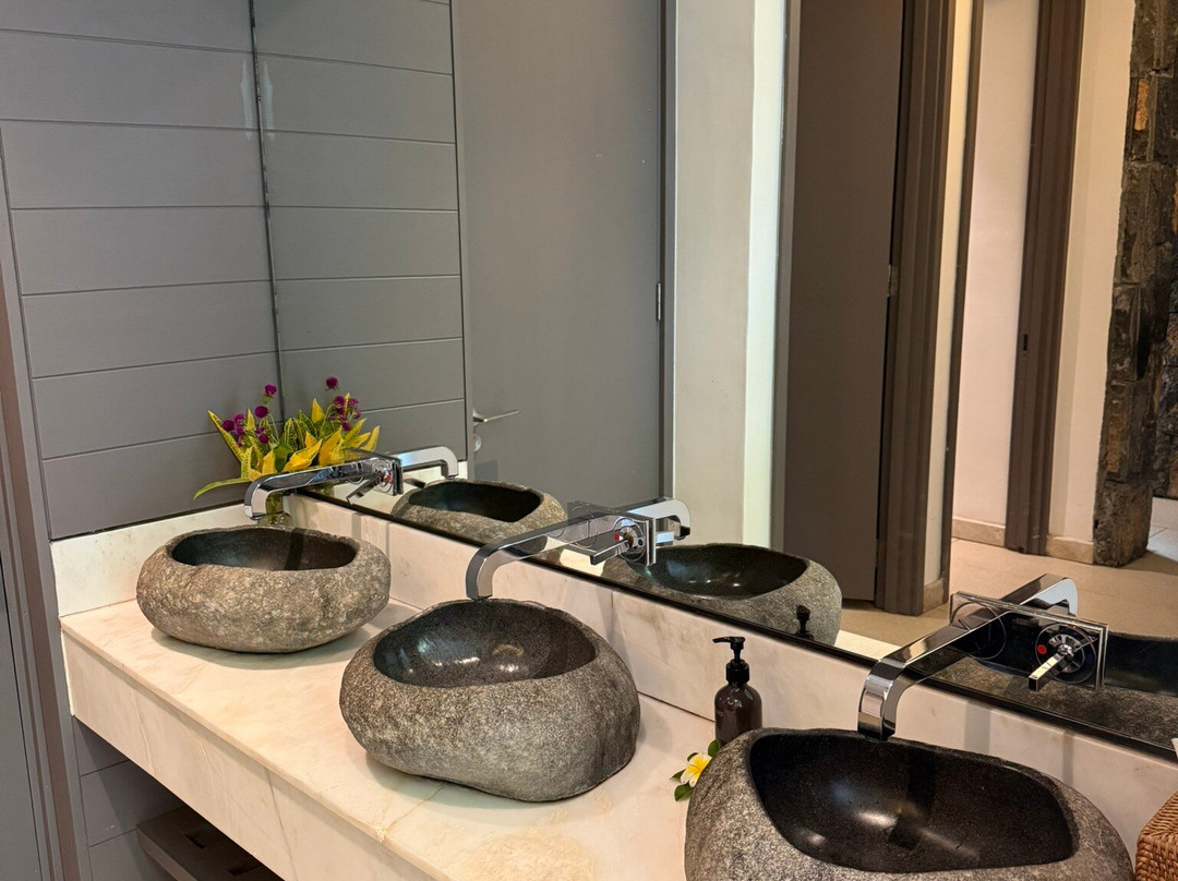 Glow Spa Wellness-波特弗拉克必去景点