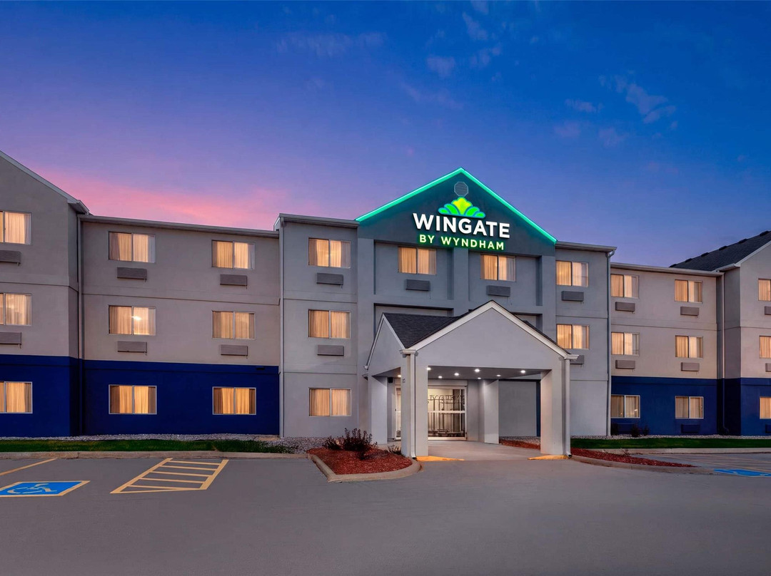Wingate By Wyndham Oshkosh