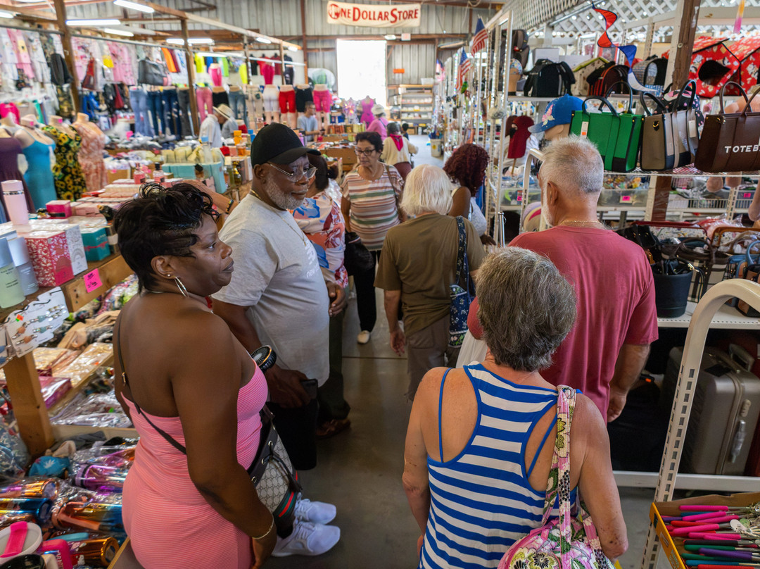 Oldsmar Flea Market-Oldsmar必去景点