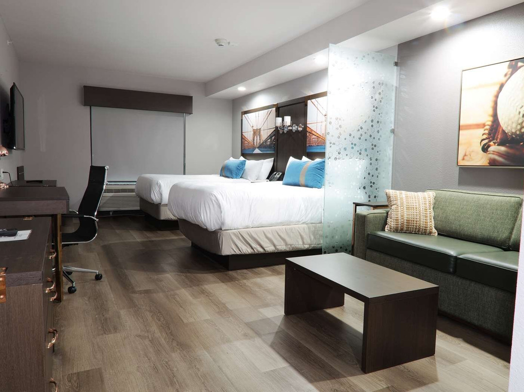 Best Western Premier Executive Residency Grand Texas Hotel