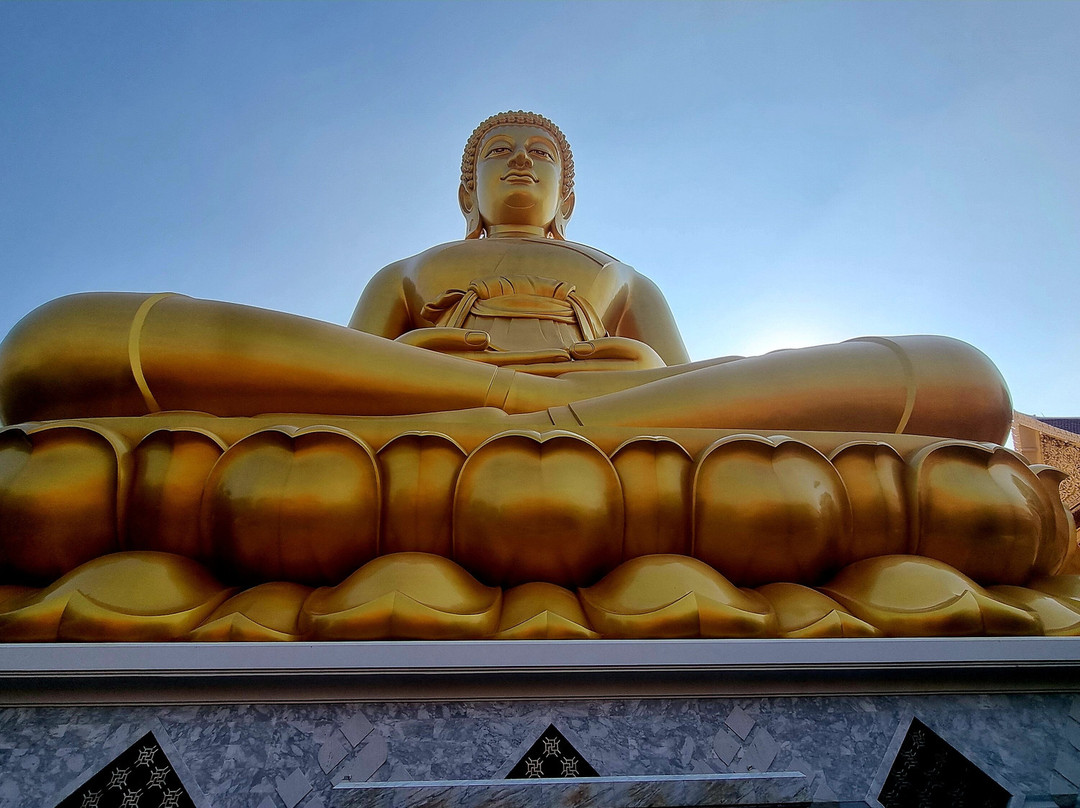 Wat Paknam Phasi Charoen-曼谷必去景点