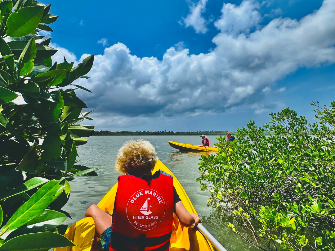 ''Kayak adventure in Rekawa Lagoon''-Rekawa必去景点