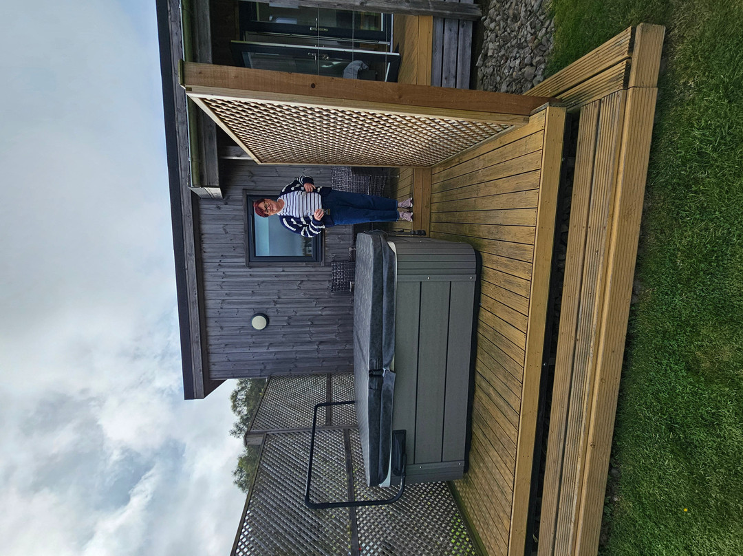 The Pond Lodges Barstobrick