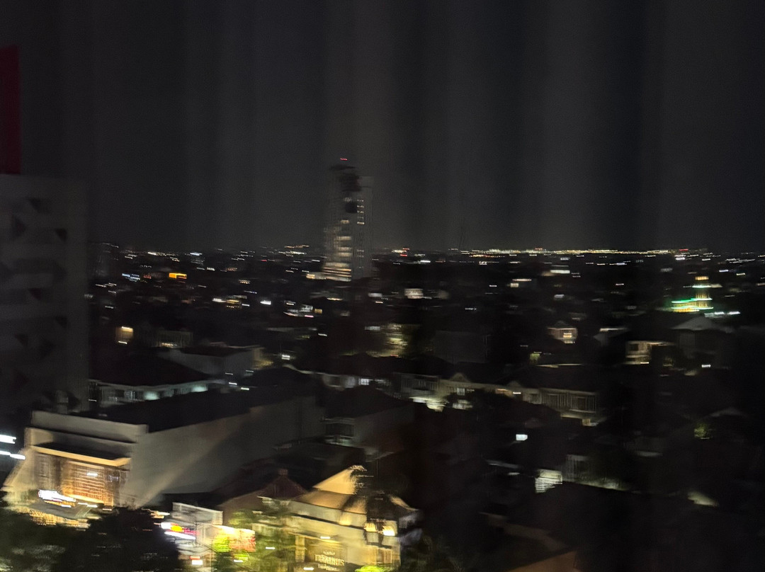 Vasa Hotel Surabaya主图