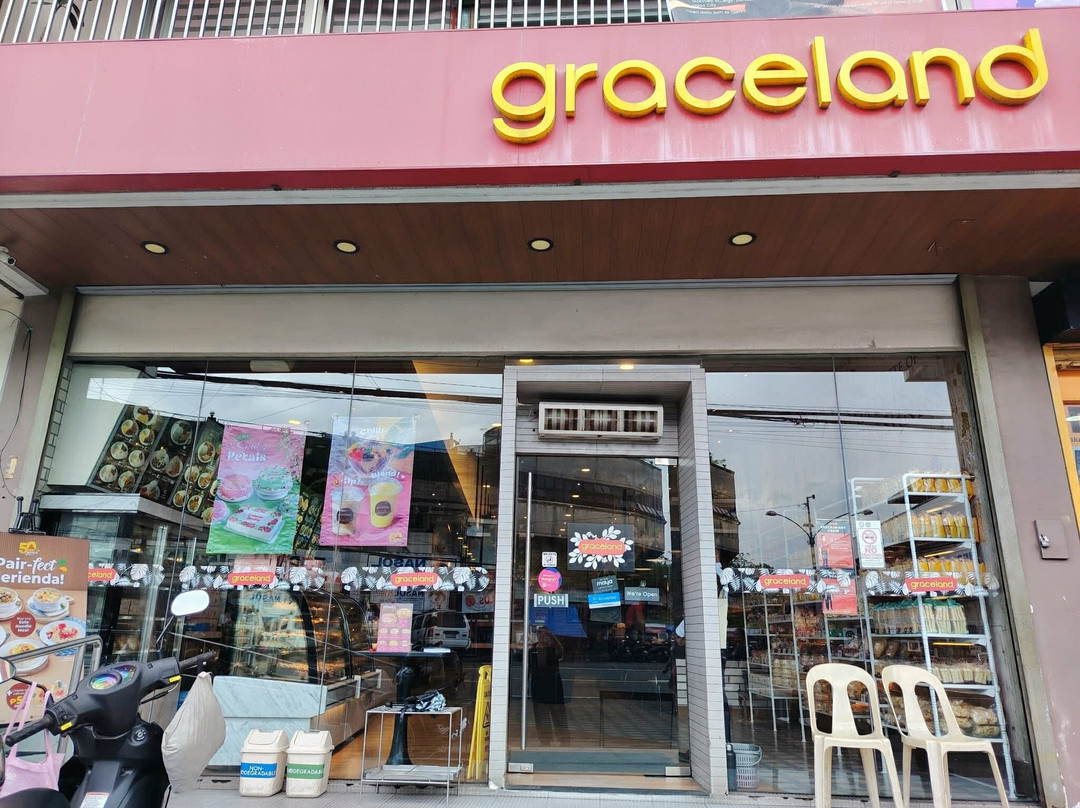 Graceland Ligao