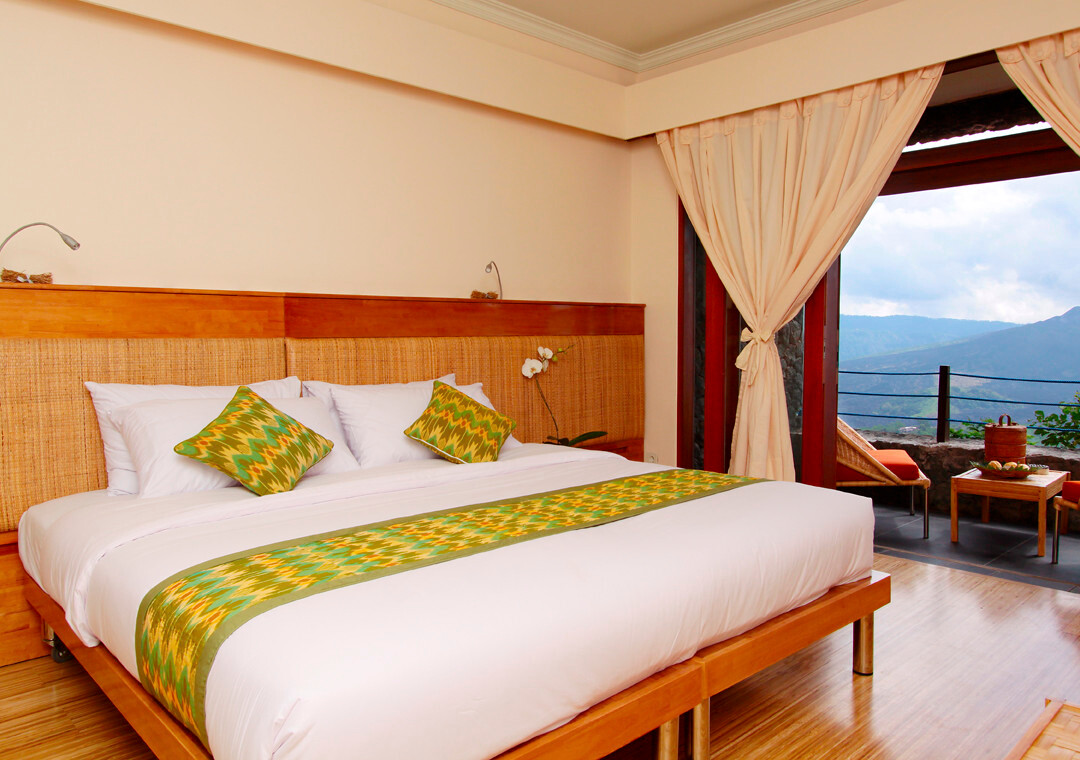 金塔马尼酒店住宿-湖景酒店