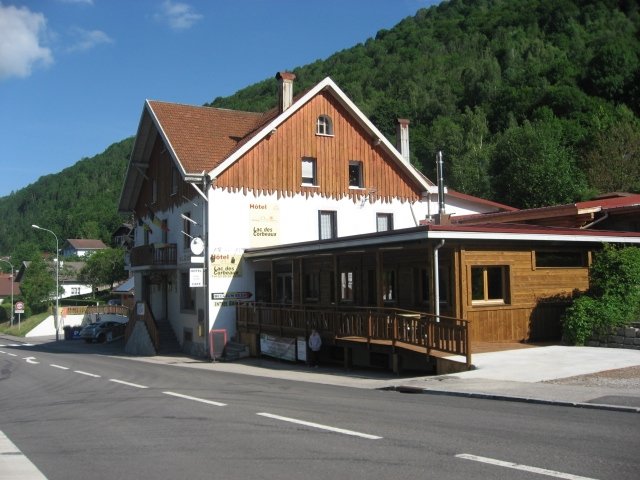 Hotel du Lac des Corbeaux-官方