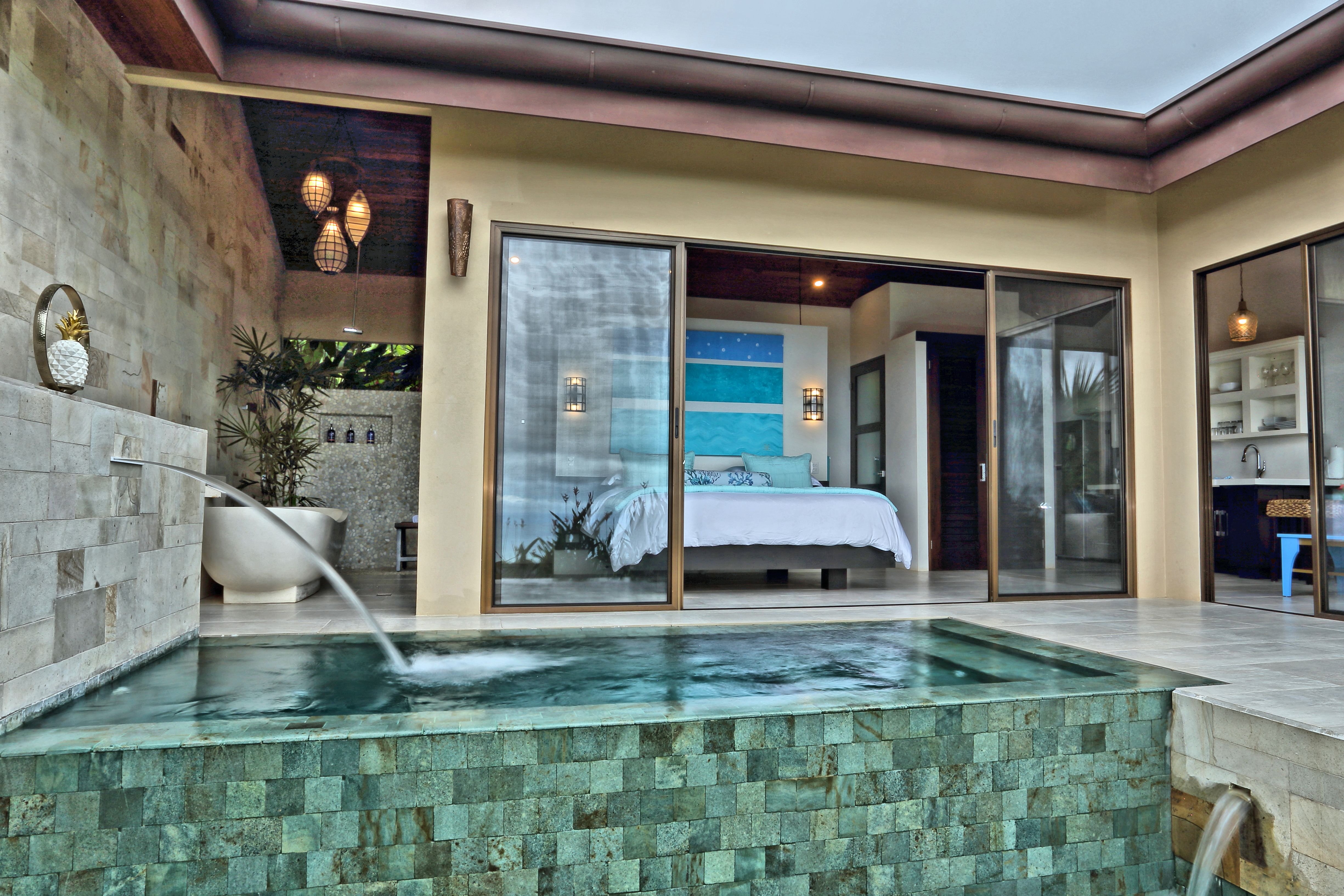 Golden Pineapple Villas-官方