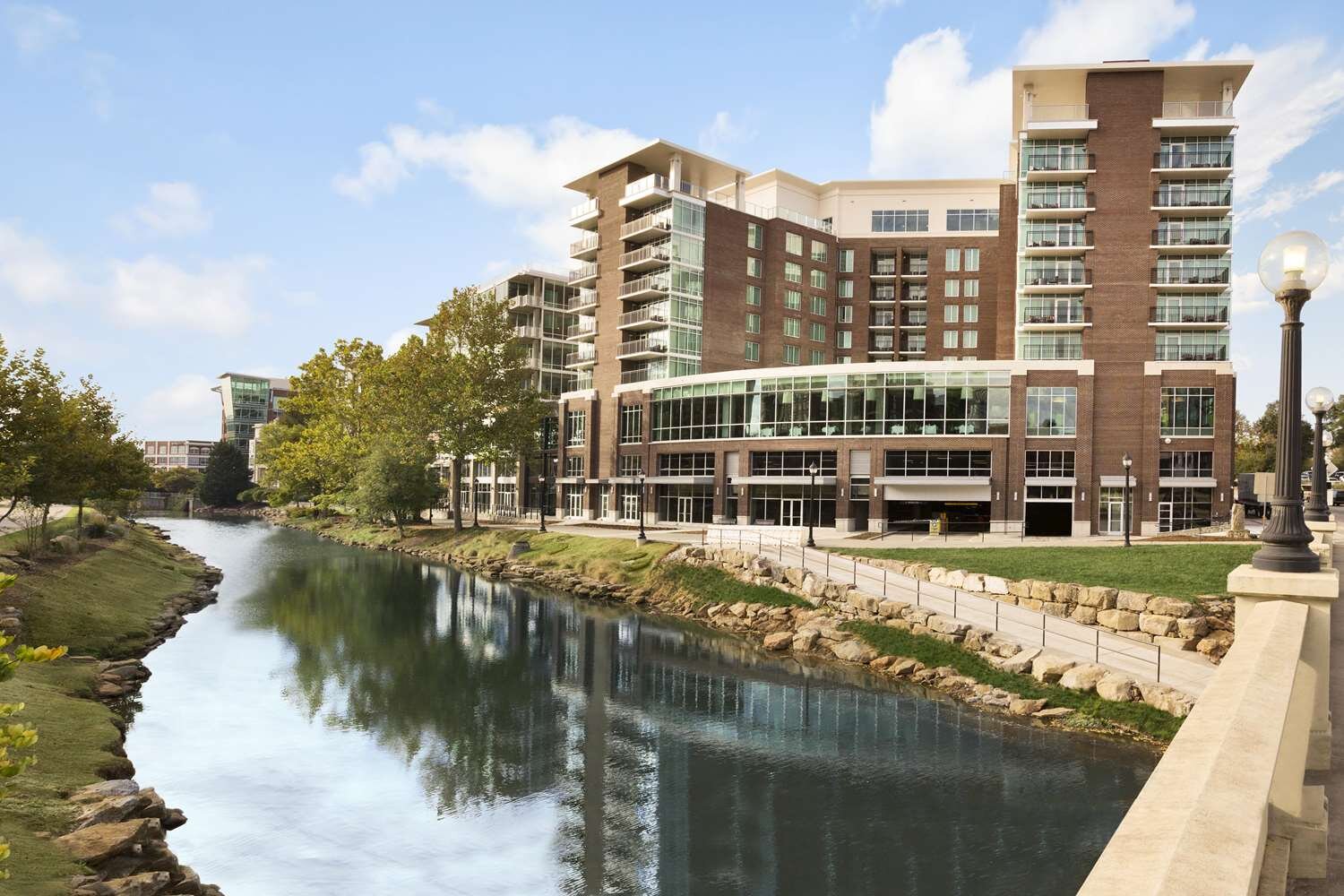 Embassy Suites by Hilton Greenville Downtown Riverplace-官方