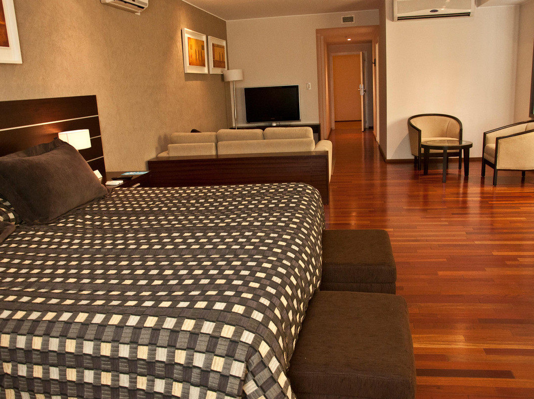 Orfeo Suites Hotel