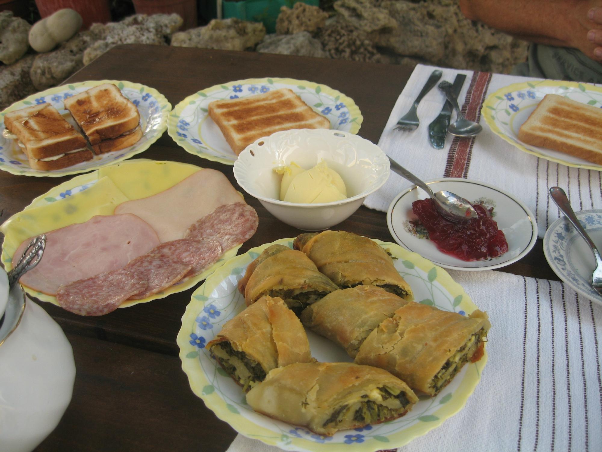 Andriana Apartments-餐饮