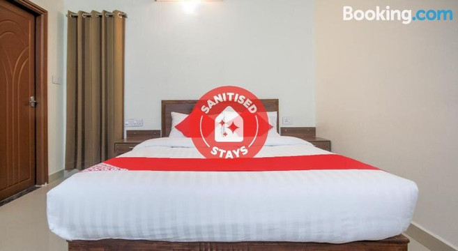 OYO 48373 Sri Darshanam Homes