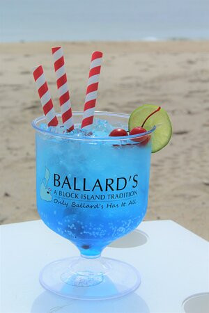 Ballard's Beach景点图片