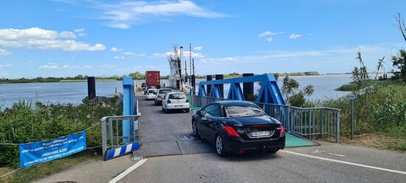 Bac de Barcarin-Salin de Giraud必去景点