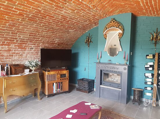 Vezza d'Alba酒店住宿-Il Bosco Delle Torte