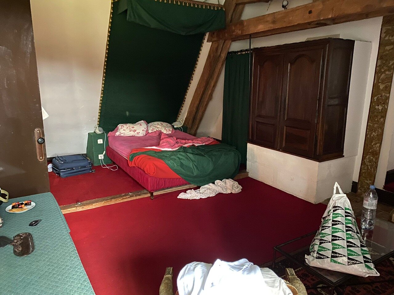 Manoir de la Remoniere-客卧