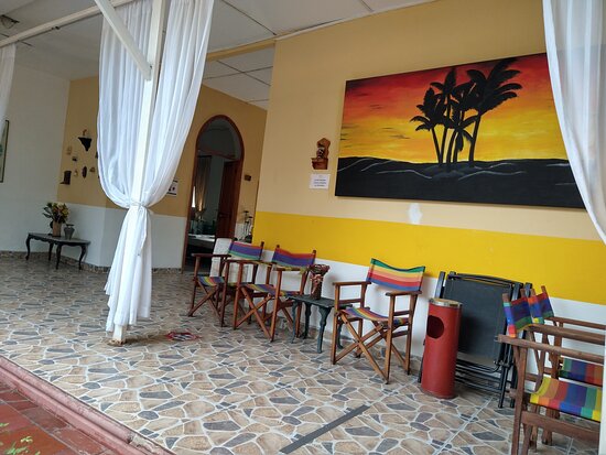 Hotel El Castillo Utica-官方