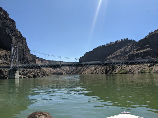 Lake Billy Chinook-Madras必去景点