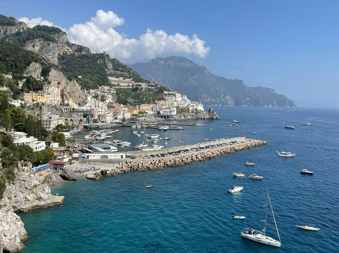 米拉玛尔菲酒店主图