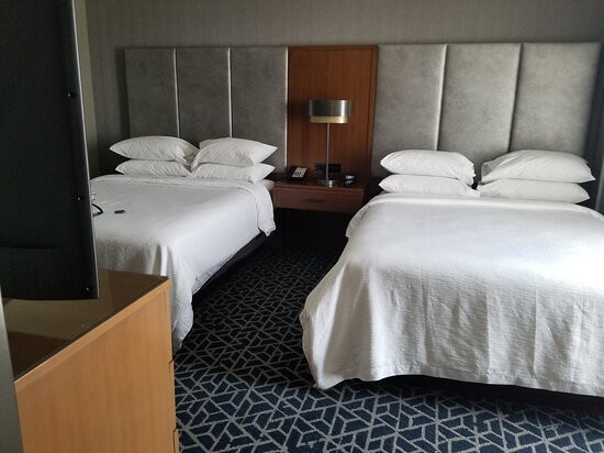 Embassy Suites by Hilton Denton Convention Center主图