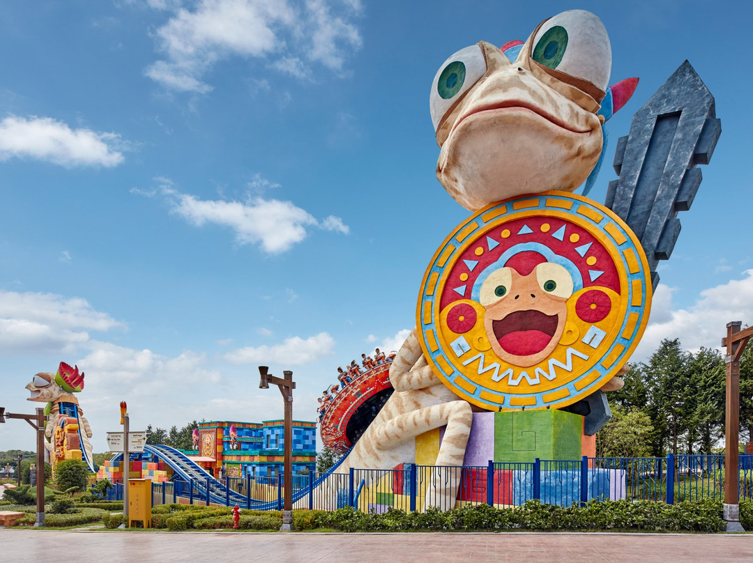 Shinhwa Theme Park