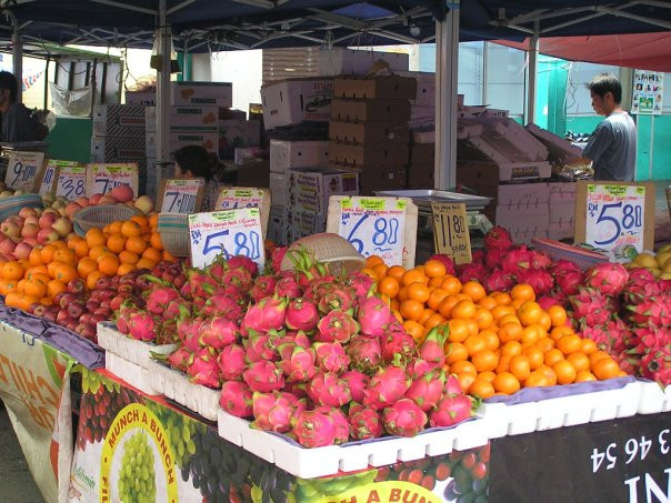 Satok Weekend Market