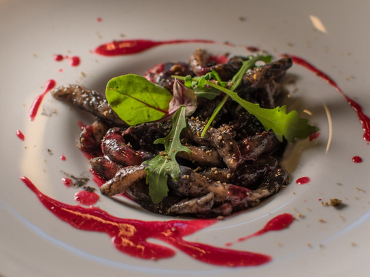 Amfiteatar travel-普拉必去景点