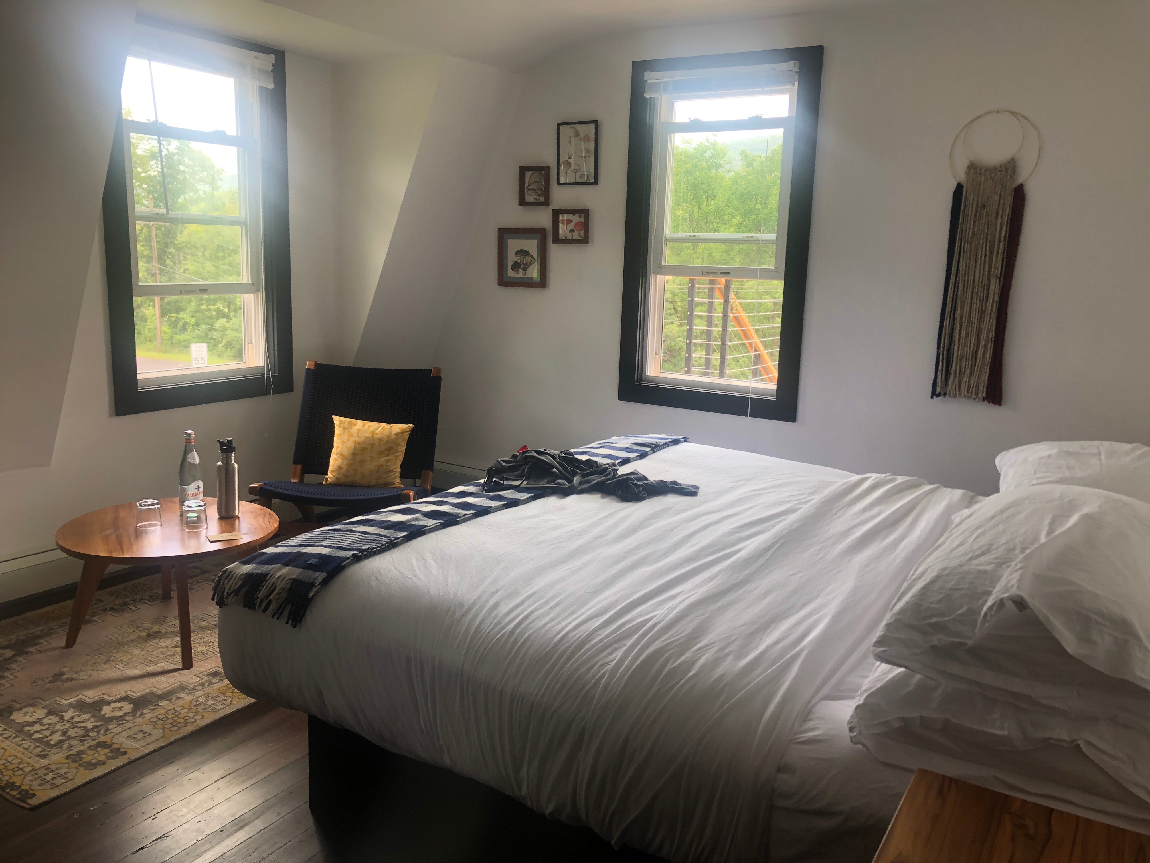 Eastwind Hotel & Bar-官方