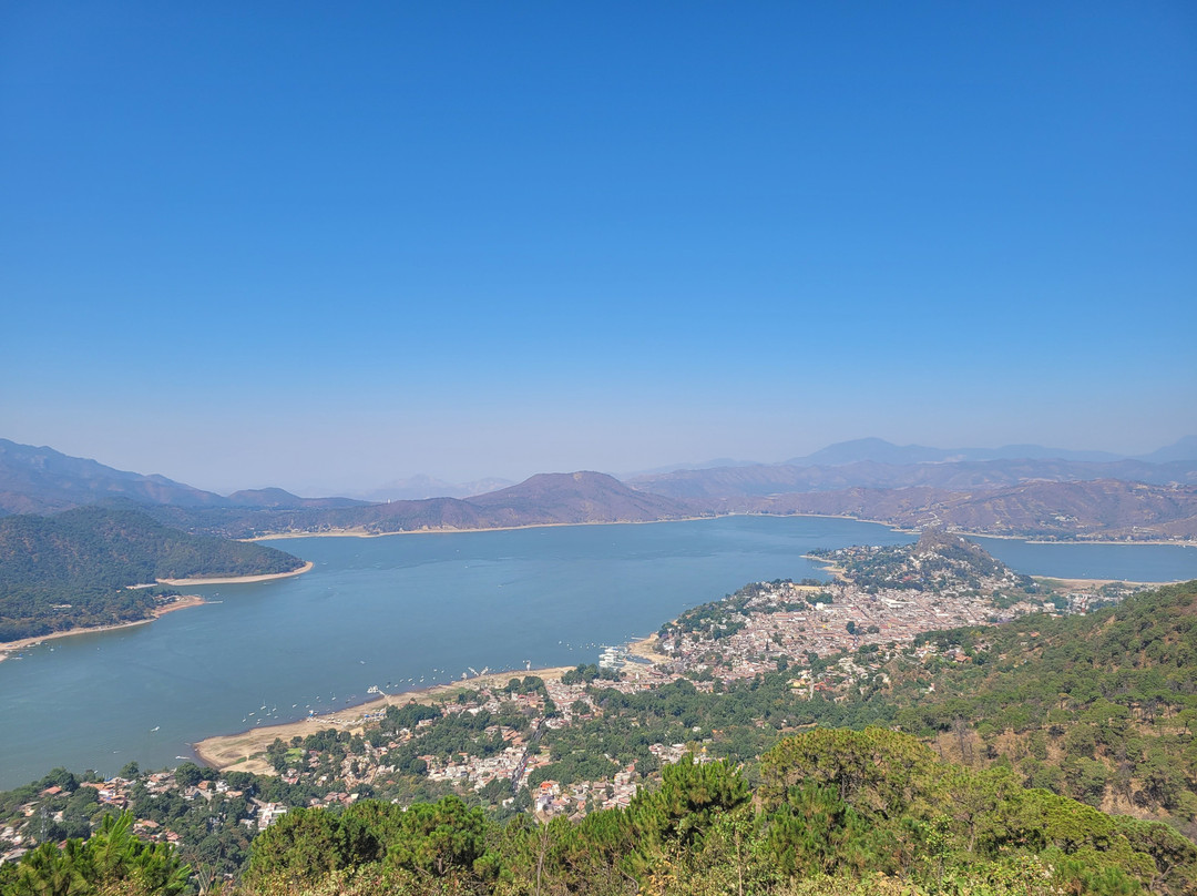 ViveValle-巴耶－德布拉沃必去景点