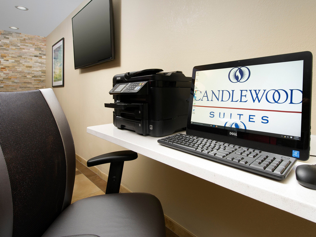 Candlewood Suites Richmond-South by IHG主图