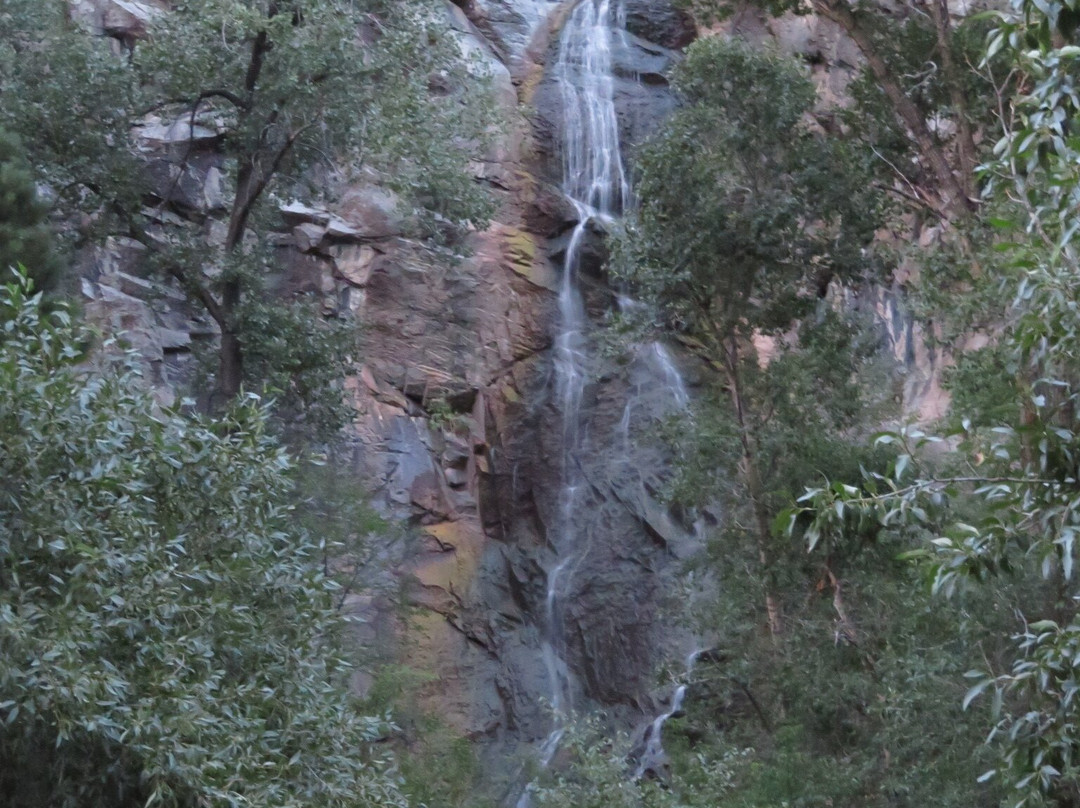 Bridal Veil Falls-Spearfish必去景点