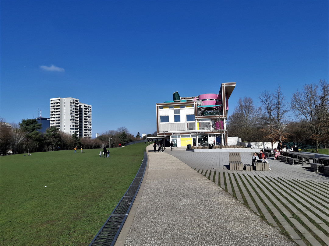 Parc Jean Moulin Les Guilands景点图片