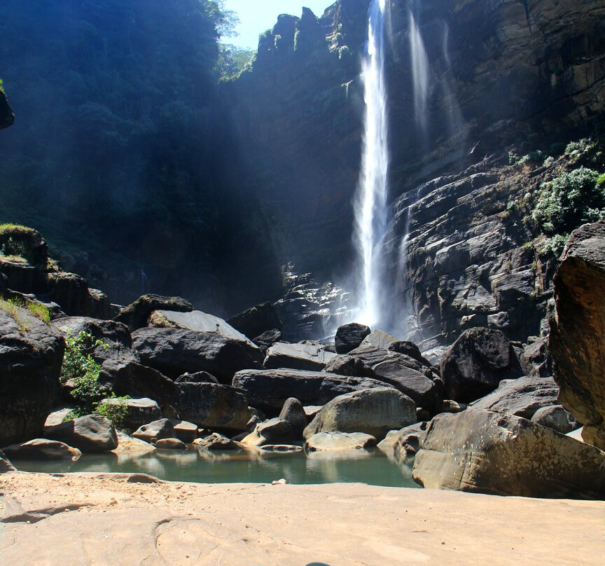 Laxapana Falls-哈顿必去景点