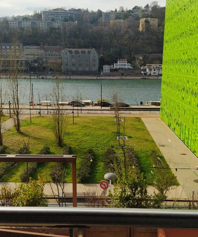 Mob Hotel Lyon Confluence主图