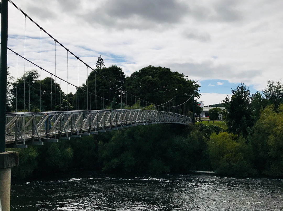 Suspension Bridge-德洛兰恩必去景点