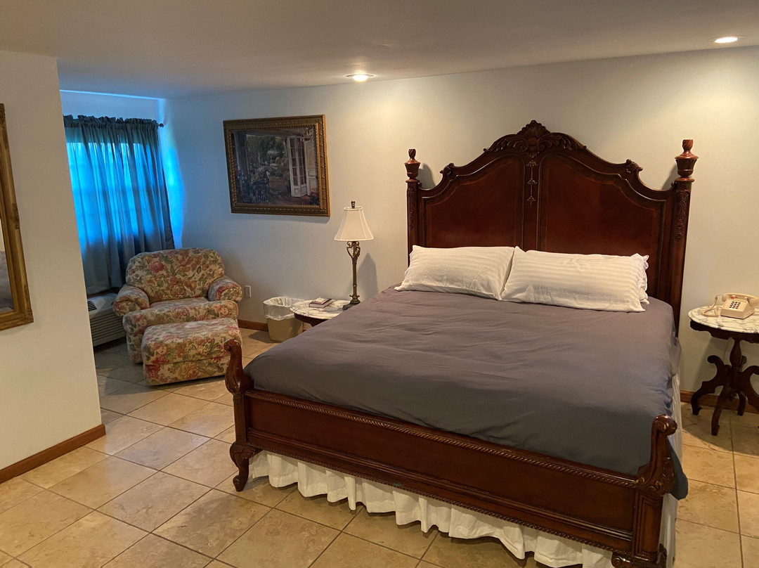 Lake Hills Motel主图