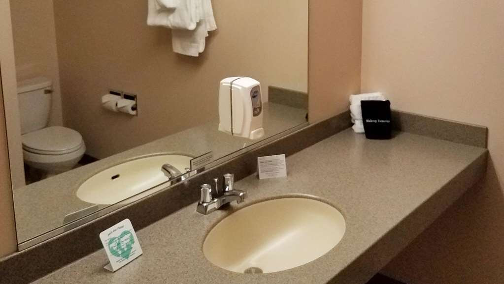 Ivey's Motor Lodge主图