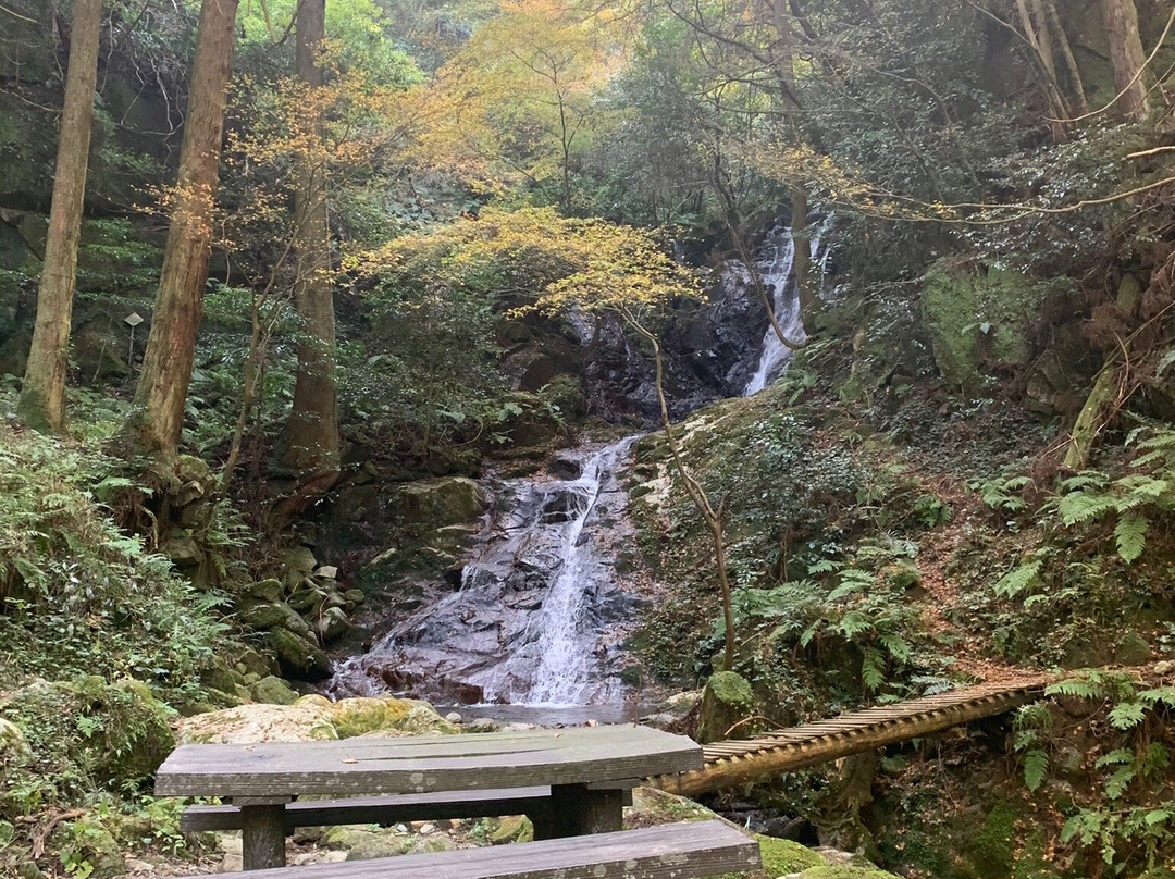 Seiga no Taki Falls-二丈町必去景点