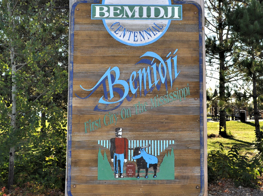 Paul Bunyan and Babe the Blue Ox-伯米吉必去景点