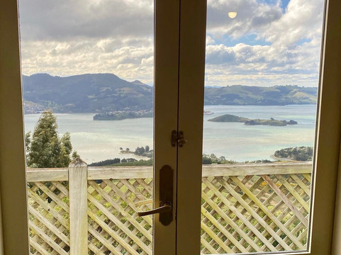 拉纳克住宿主图