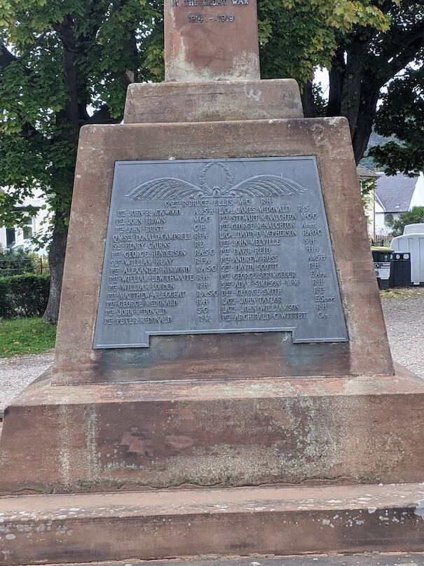 War Memorial-Bridge Of Earn必去景点