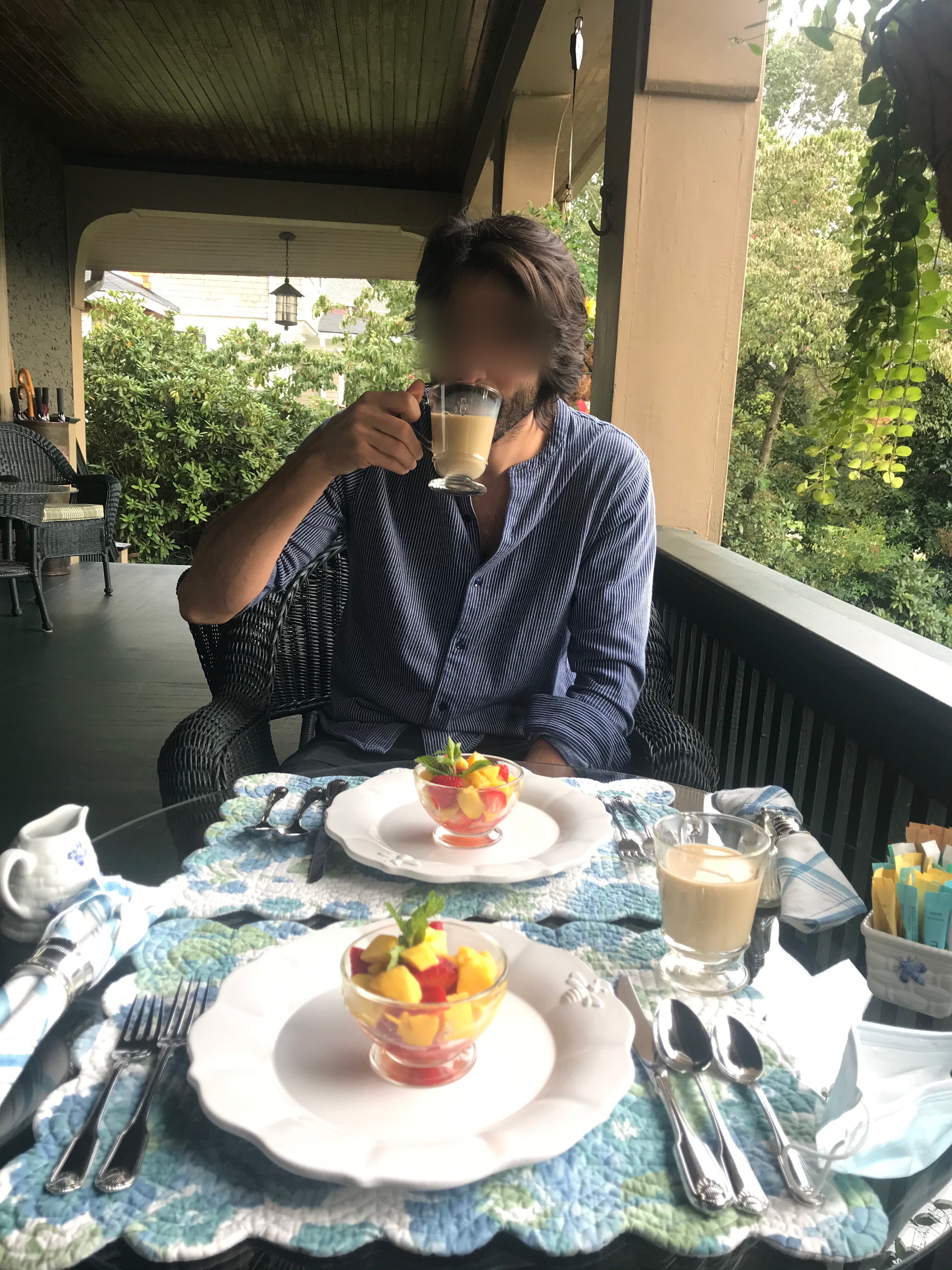 1900 Inn on Montford-餐饮