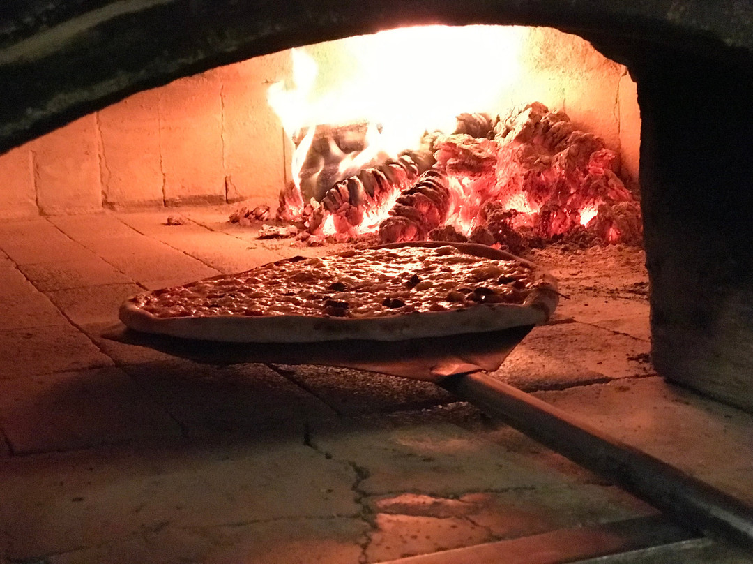 Sao Goncalo餐馆和美食-Pizzaria Zambujeiro