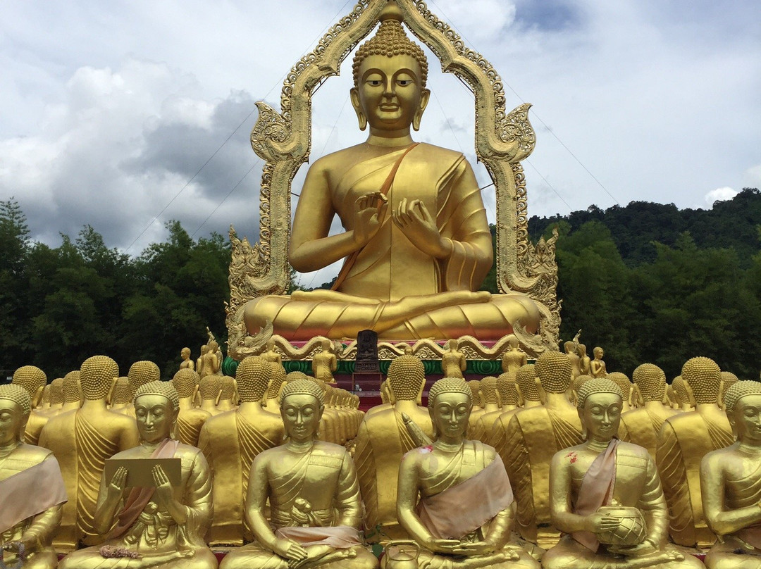 Phuttha Utthayan Makha Bucha Anusorn景点图片