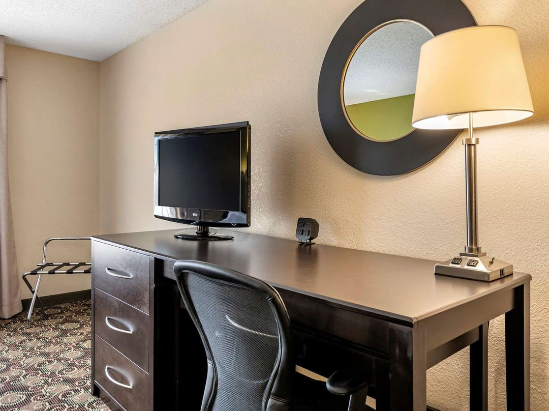 Comfort Suites主图