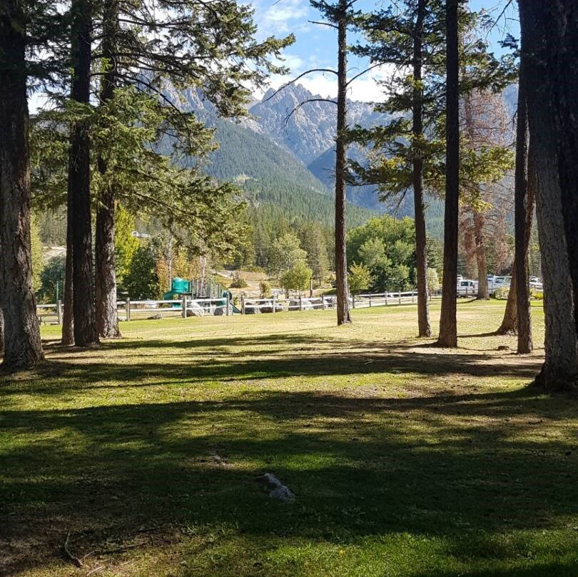 Fairmont Hot Springs Resort主图