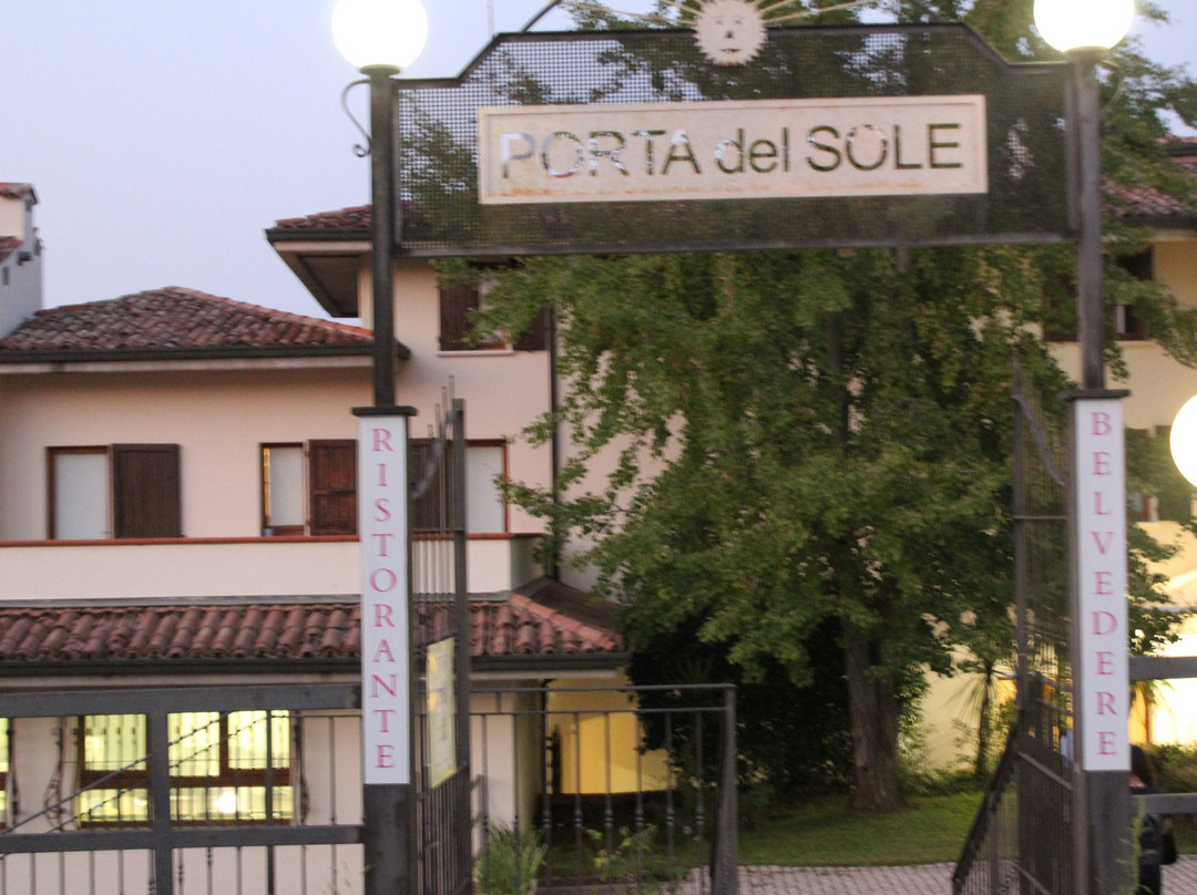 波尔塔德索雷酒店主图