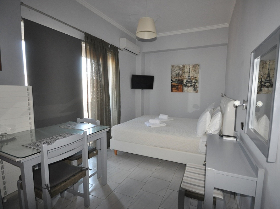 Katrina Studios & Apartments主图