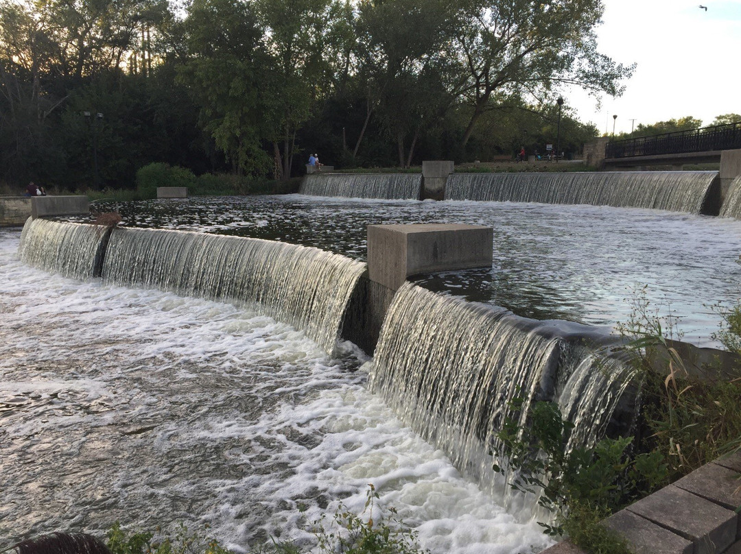 Worth Waterfalls-Worth必去景点